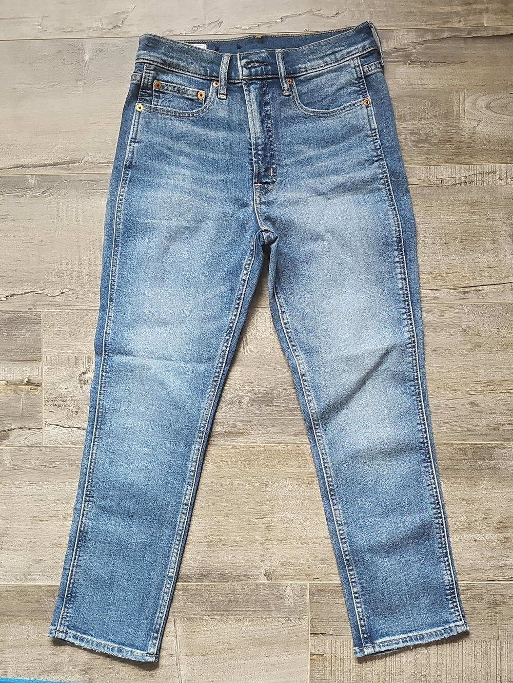 GAP Classic Light Blue Women's Denim Jeans Size 4 / 27